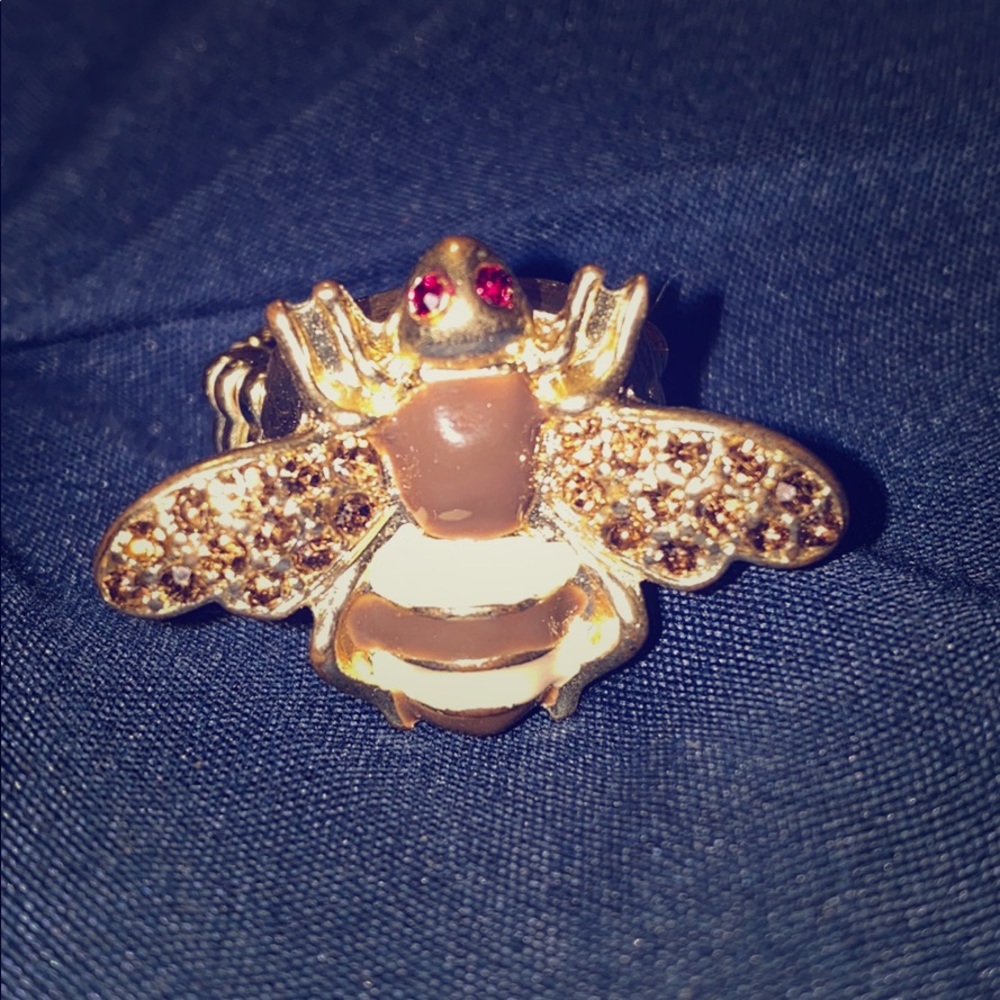 Bee Ring